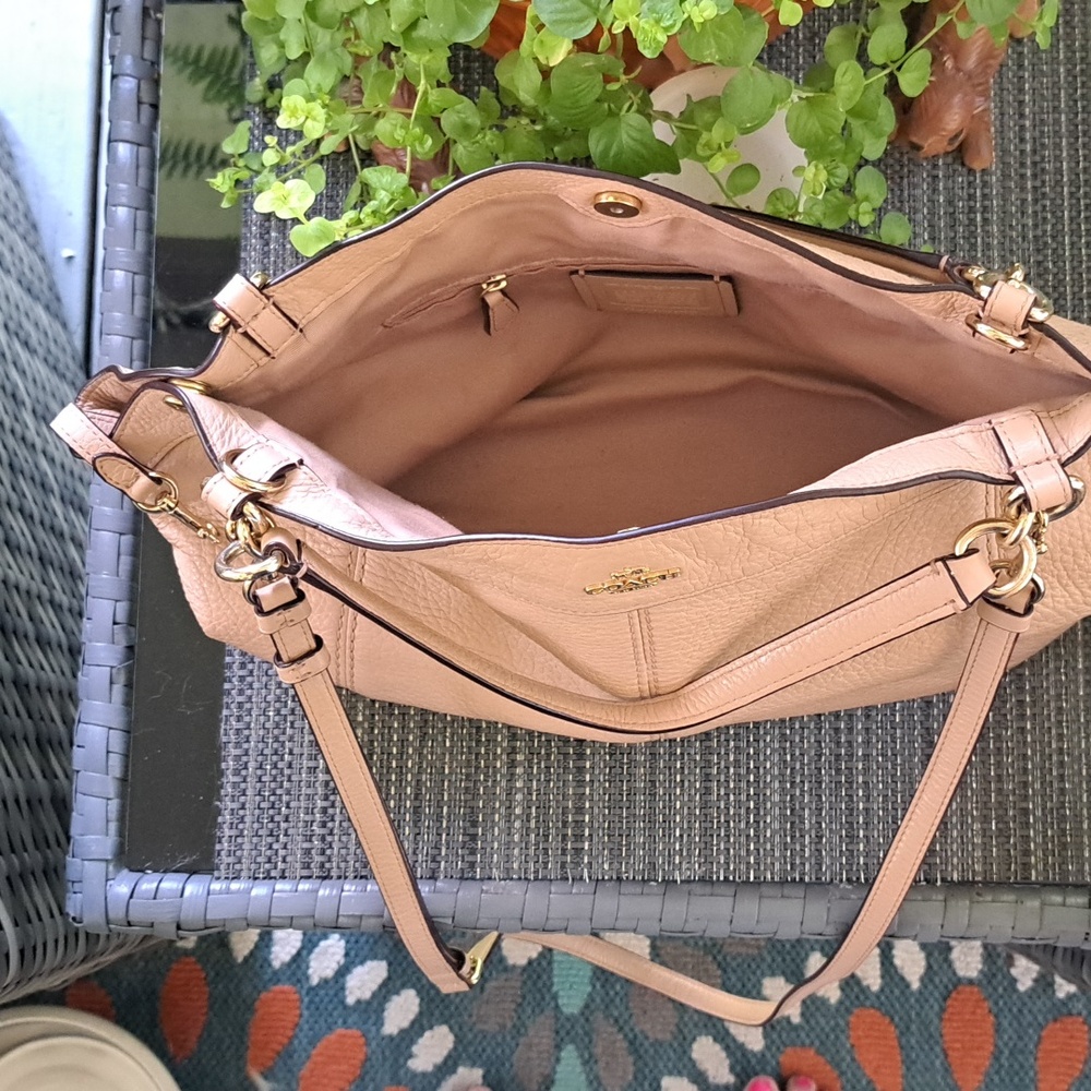 Coach Kelsey BLUSH PINK Soft Leather Satchel, Shoulder or Crossbody GUC - Picture 7 of 10